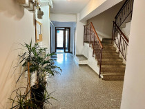 Apartament 2 camere cu loc de parcare - Aviatiei