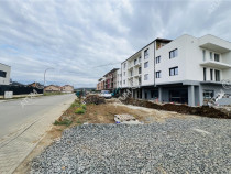 Apartament cu 3 camere 2 balcoane etaj 1 in Selimbar zona Tr