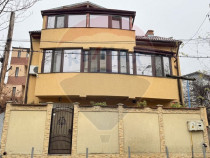 Casă cu 6 camere de vânzare în zona Brancoveanu