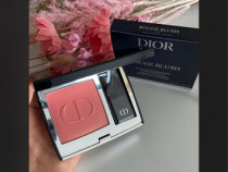 Blush dior nou cu etichetă