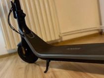 Trotineta Electrica Ninebot KickScooter powered by Segway