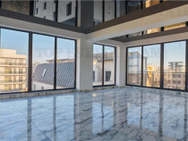 Penthouse cu vedere la mare, incalzire in pardoseala, tavane