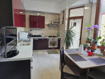 Apartament 2 camere situat in zona Trocadero