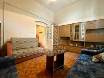 Apartament decomandat, 2 camere curte comuna - Zona Piata...
