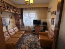 Apartament de 3 camere+garaj inclus,etaj 2 – zona UM, Dej