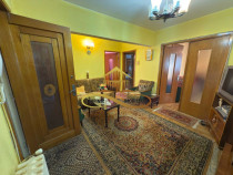 Apartament 3 camere de vanzare in Bacau strada Soimului