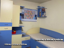 Mobila pentru tineret pe culoare albastra