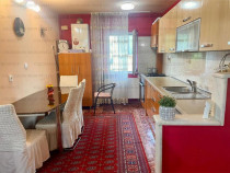 Apartament cu 4 camere, decomandat - zona Astra