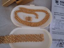 Set AUR 22K din Arabia Saudită