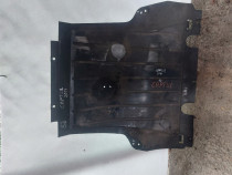 Scut motor plastic Renault Captur