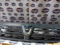 Grila bara fata Dacia Sandero 2 2015