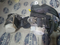 Set Centuri fata cu capsa Volkswagen Passat B7 2013