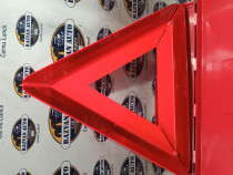 Triunghi reflectorizant