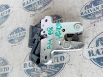 Broasca hayon Audi A4 B8