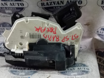 Broasca stanga spate Volkswagen Passat CC 2013