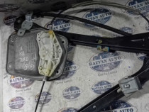 Macara geam dreapta fata Volkswagen Golf 5 2005