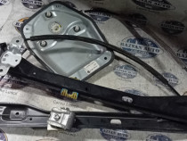 Macara geam dreapta fata Volkswagen Golf 5 2006