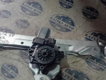 Macara geam dreapta spate Dacia Duster 2019