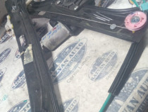 Macara geam dreapta fata BMW Seria 1 F20 2012