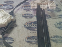 Macara geam dreapta spate Audi Q5 2010