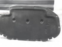 P&acirc;sla capotă Volkswagen Golf 7 2014