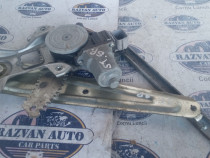 Macara geam stanga spate Nissan Juke 2011