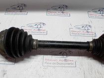 Planetara stanga fata Opel Astra J 1.7 2011