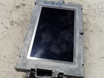 Display navigatie Mercedes E-Class W212 2012