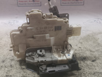 Broasca dreapta spate Volkswagen Passat B7 2011