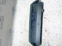 Stop central hayon Volkswagen Passat B7 2012