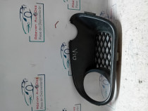 Grila proiector dreapta Volkswagen Touareg 2005