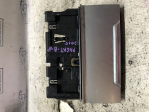 Priza bricheta auxiliara Volkswagen Passat B8 2015