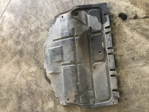 Scut motor plastic Skoda Fabia 2015