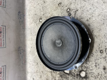 Boxa stanga spate Skoda Superb 3 Berlina 2017