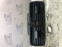 Grila ventilatie centrala Skoda Yeti 1.6 2012