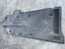 Scut lateral stanga Skoda RAPID 2.0 Motorina 2013