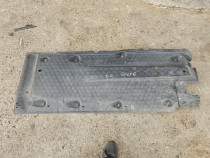 Scut lateral stanga Volkswagen Golf 6 2013