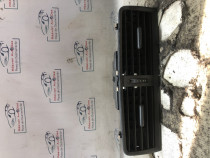 Grila ventilatie centrala Skoda Fabia 3 1.0 Benzina 2015