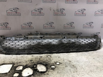 Grila bara fata Land Rover Discovery 2.0 Motorina 2017