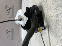 Broasca dreapta fata Nissan Qashqai 2012