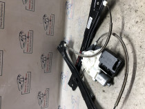 Macara geam dreapta fata Volkswagen Jetta 2012
