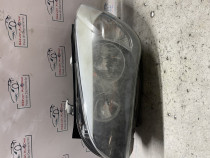 Far stanga BMW X1 2012