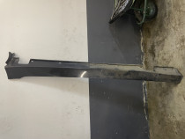 Prag stanga plastic BMW 520 E60 2.0 Motorina 2007