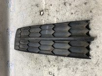 Grila proiector stanga Skoda RAPID - Motorina 2015