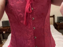 Bustiera cu corset
