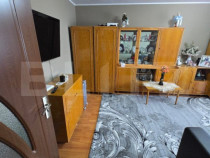 Apartament de vanzare, cu 2 camere decomandat, 54 mp, zona C