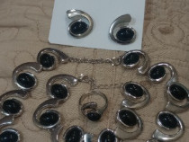 Set 4 piese colier,bratara,cercei si inel.