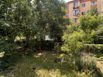 Apartament de 3 camere, 64 mp, parter, balcon, iesire gradin
