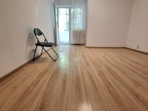 Garsoniera dotata cu beci si balcon! CE1163