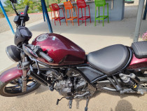 Motocicleta Honda cmx 1100